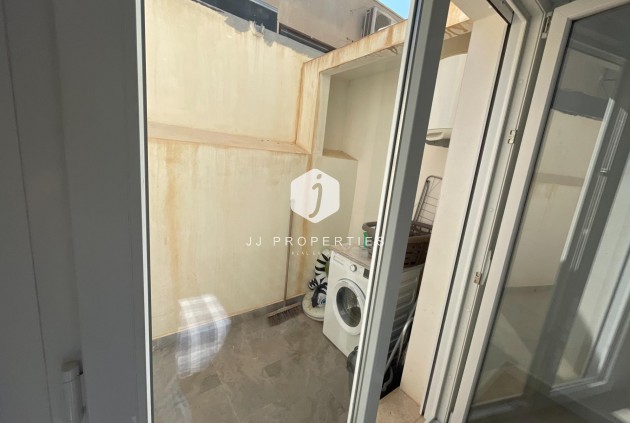 Resale - Bungalow -
Orihuela Costa - La Regia