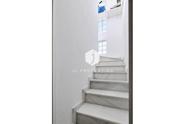 Resale - Chalet -
Guardamar del Segura - El Raso