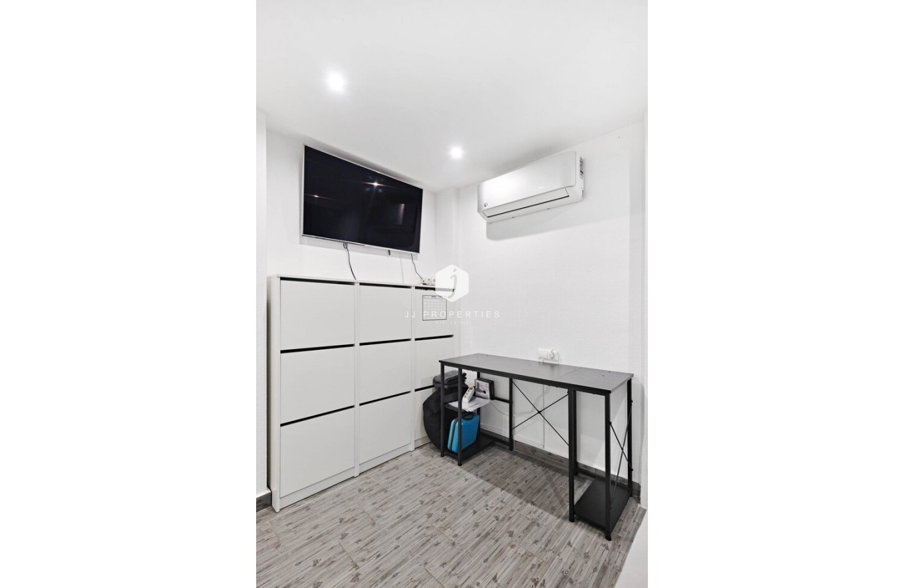 Resale - Chalet -
Guardamar del Segura - El Raso