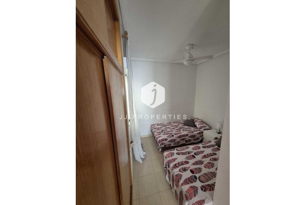 Resale - Apartment / flat -
Playa Flamenca - Costa Blanca