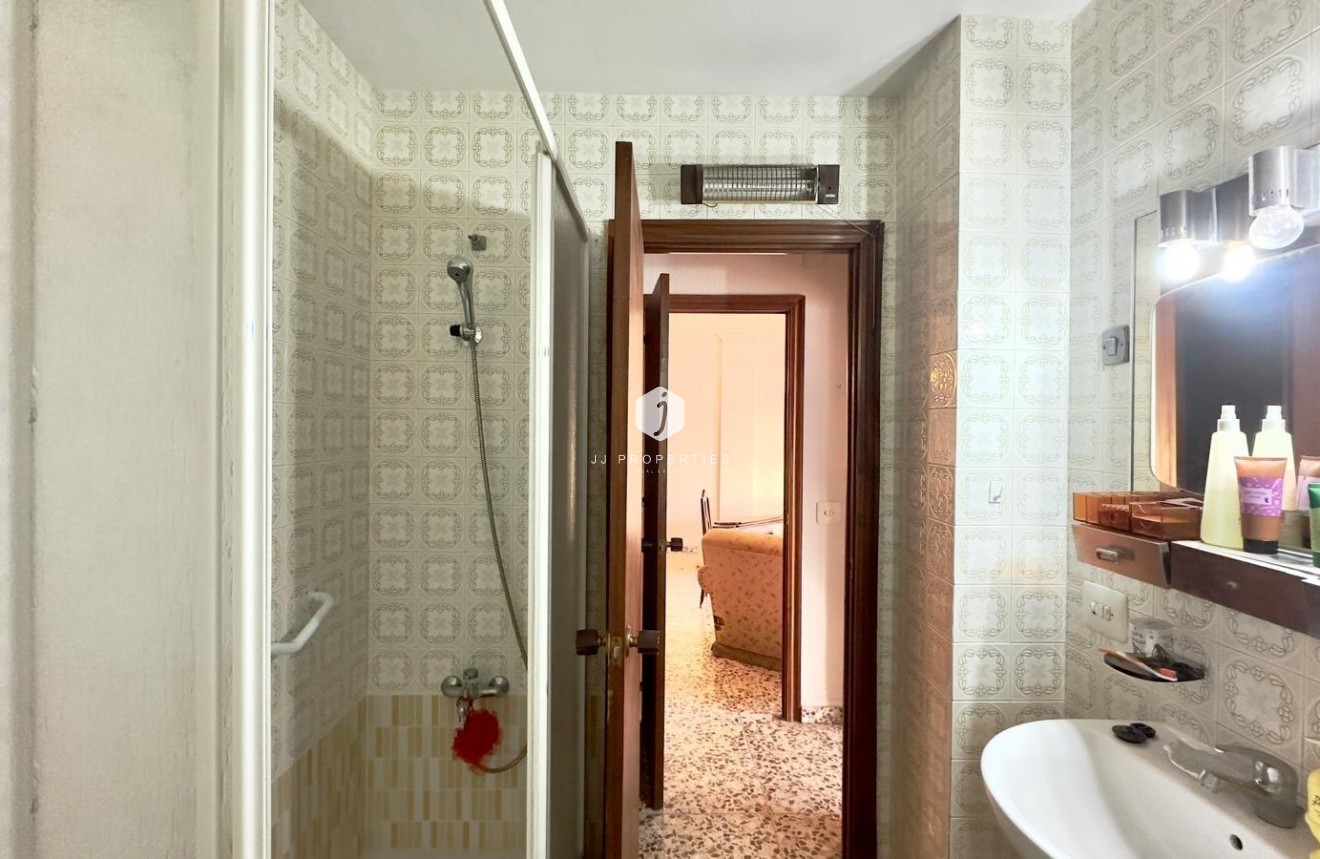 Aus zweiter Hand - Wohnung -
Torrevieja