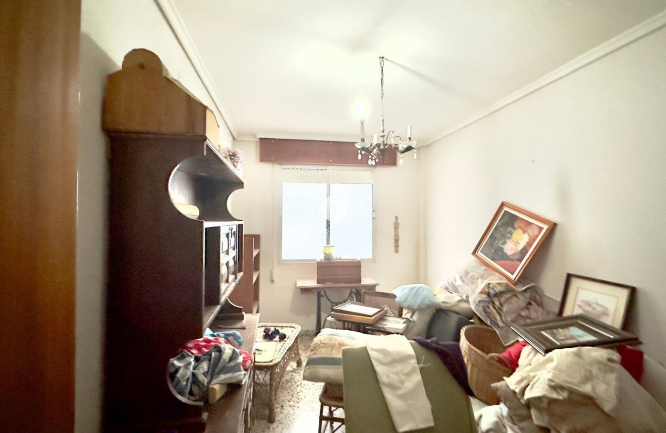 Aus zweiter Hand - Wohnung -
Torrevieja