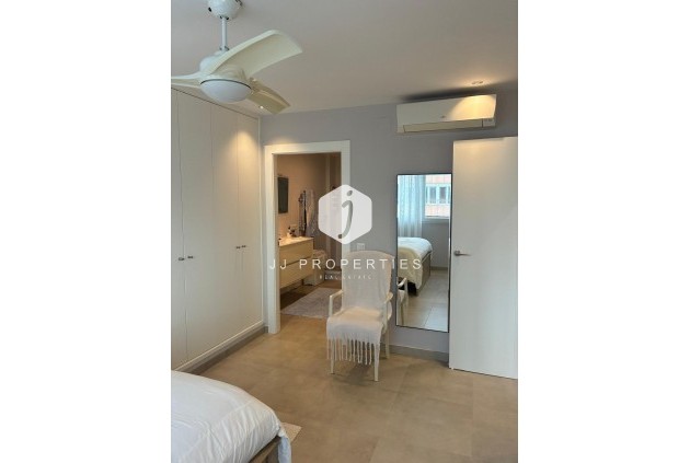 Resale - Apartment / flat -
Torrevieja - El Acequión - Los Náufragos