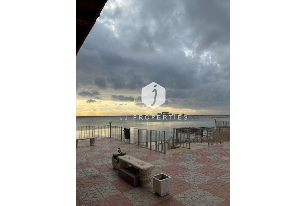 Resale - Apartment / flat -
Torrevieja - El Acequión - Los Náufragos