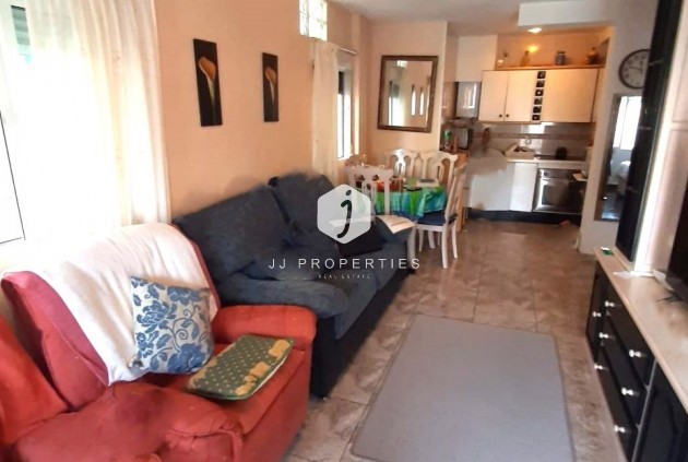 Resale - Bungalow -
Torrevieja - Costa Blanca