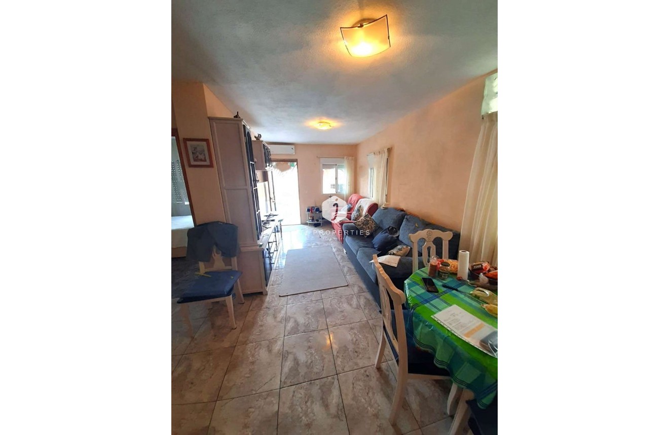 Resale - Bungalow -
Torrevieja - Costa Blanca