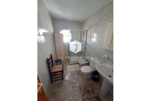 Resale - Bungalow -
Torrevieja - Costa Blanca