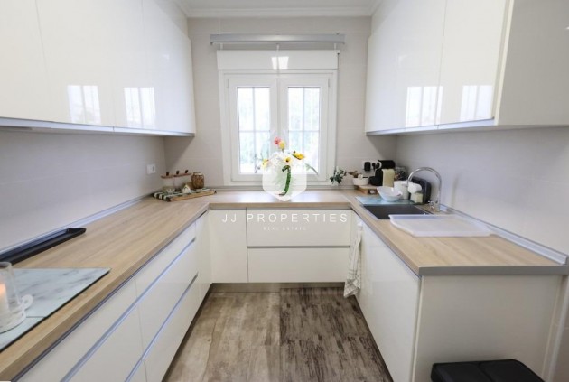 Segunda mano - Villa -
San Miguel de Salinas - Inland