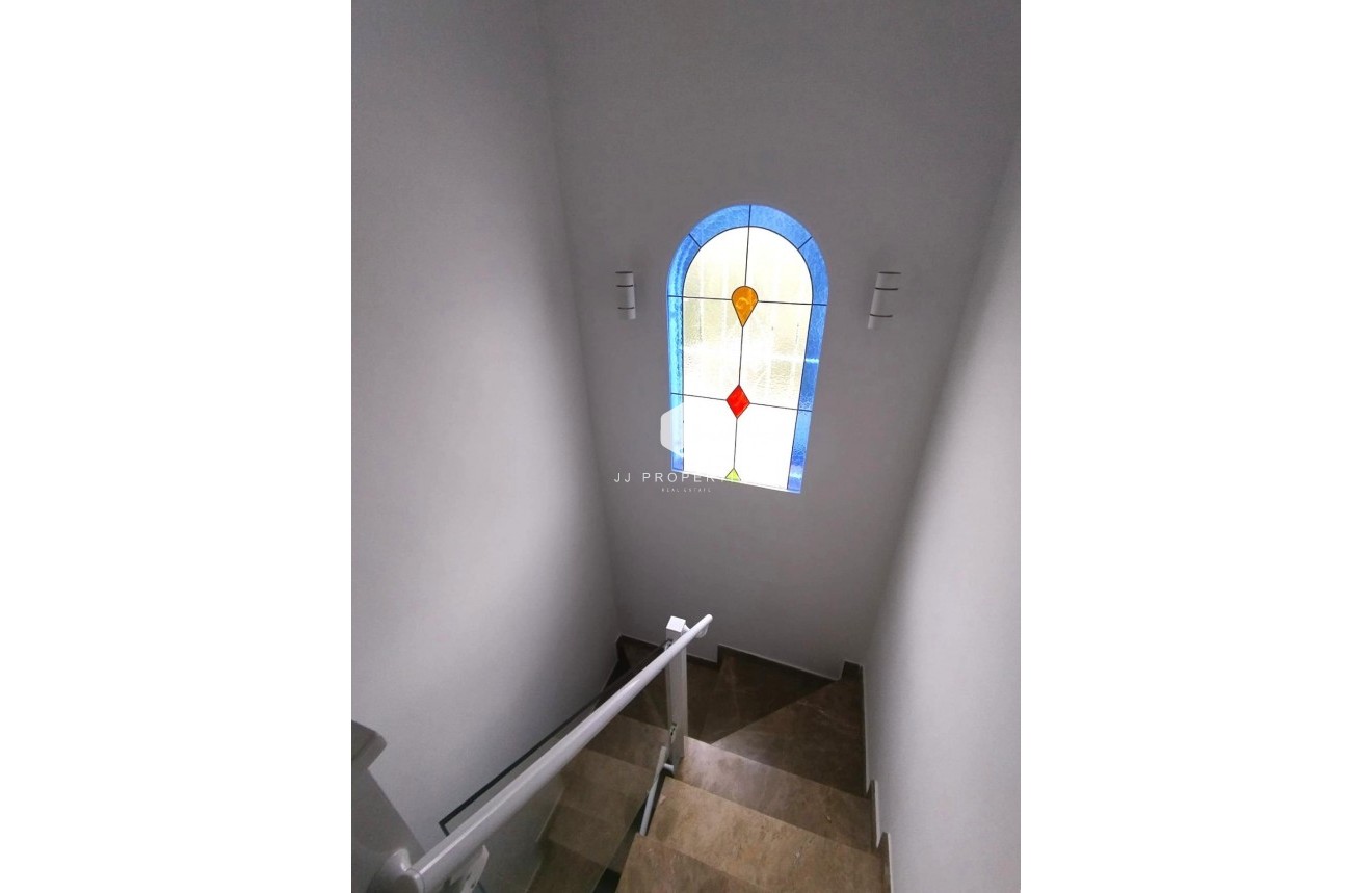 Segunda mano - Villa -
San Miguel de Salinas - Inland