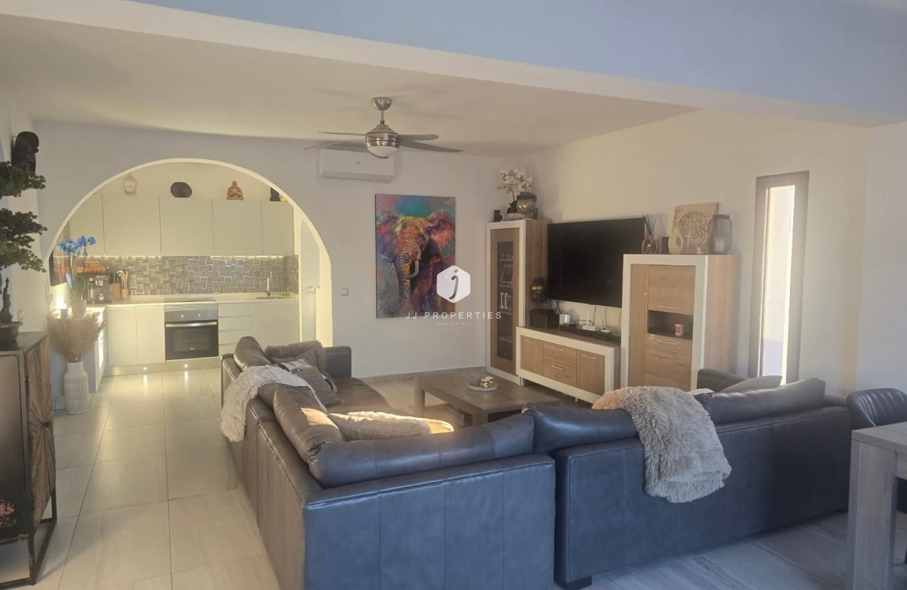 D'occasion - Villa -
Ciudad Quesada - Costa Blanca