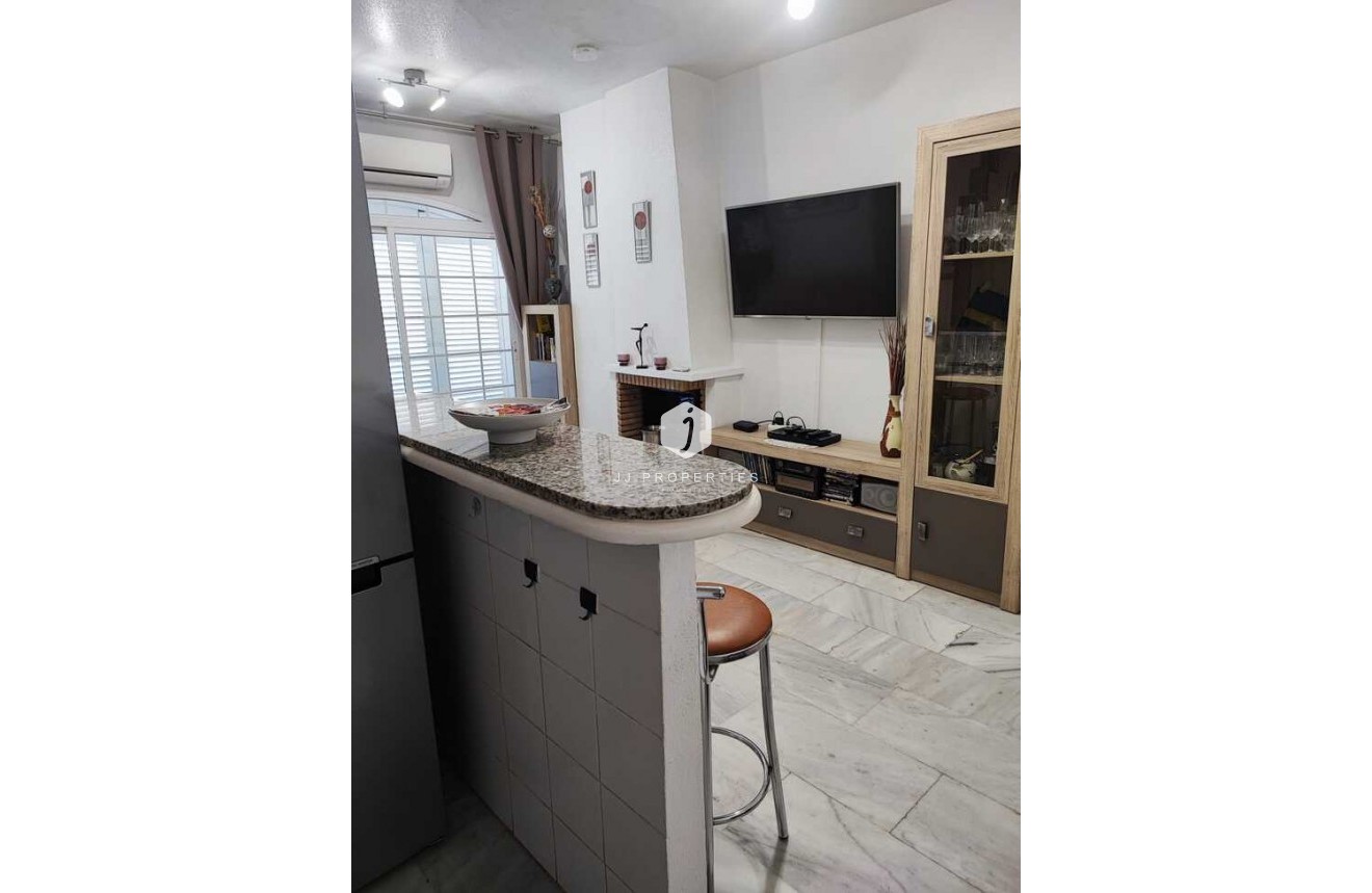 Segunda mano - Ático -
Torrevieja - Playa de los Locos