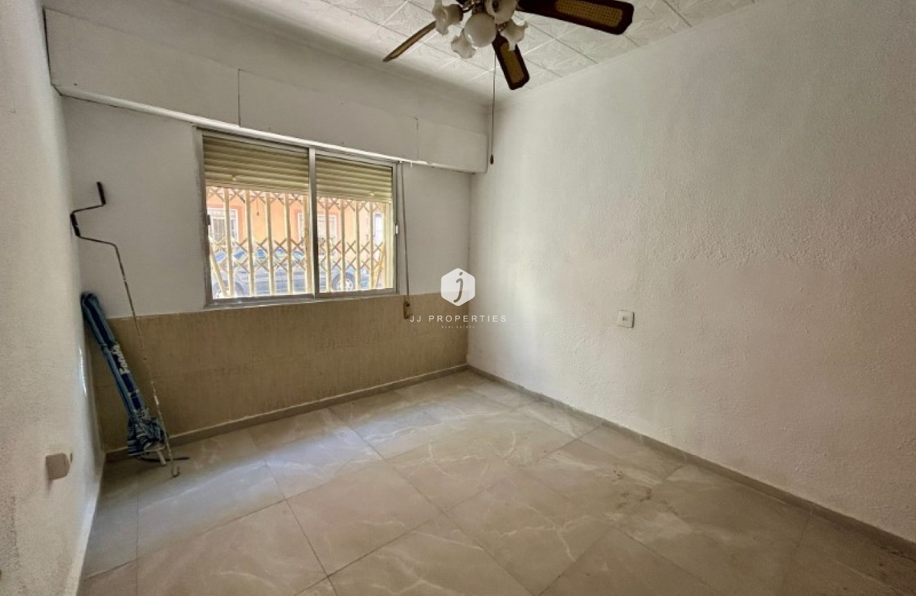 Aus zweiter Hand - Wohnung -
Torrevieja - Costa Blanca