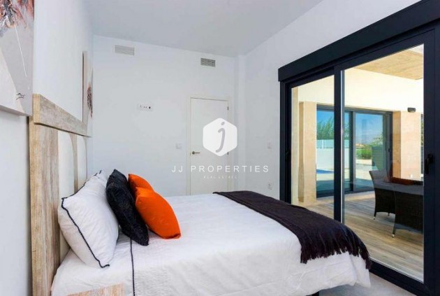 Nouvelle construction - Chalet -
Daya Nueva - Centro