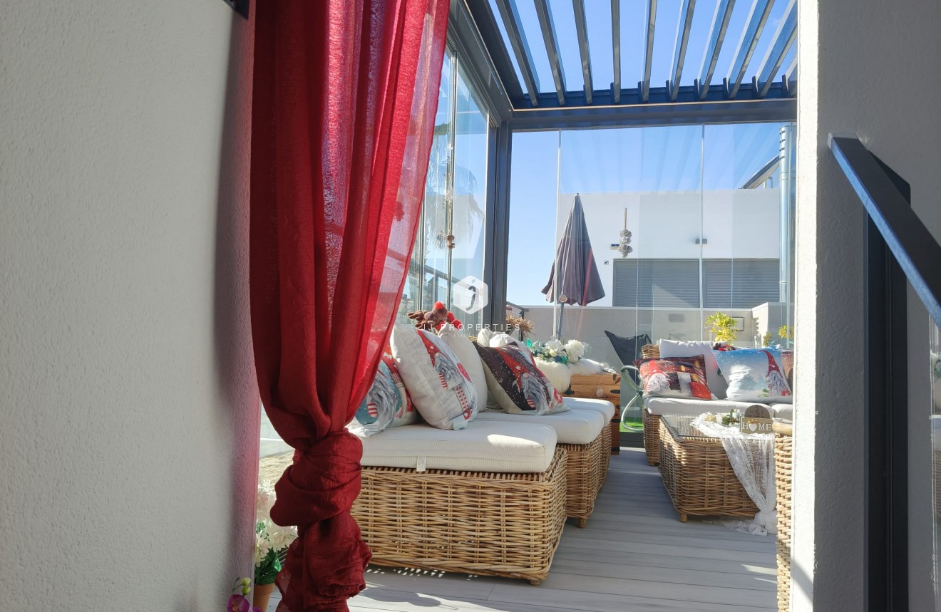 Segunda mano - Chalet -
Orihuela Costa - Costa Blanca