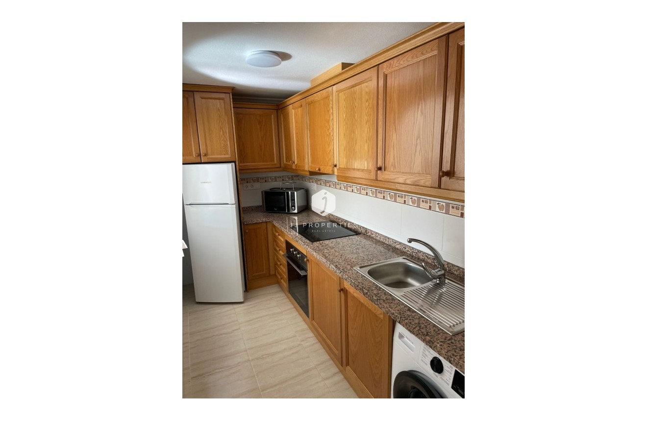 Resale - Apartment / flat -
San Miguel de Salinas - Inland