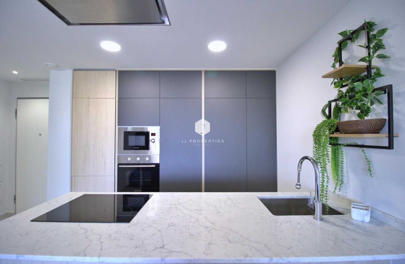 Resale - Apartment / flat -
Orihuela Costa - Punta Prima