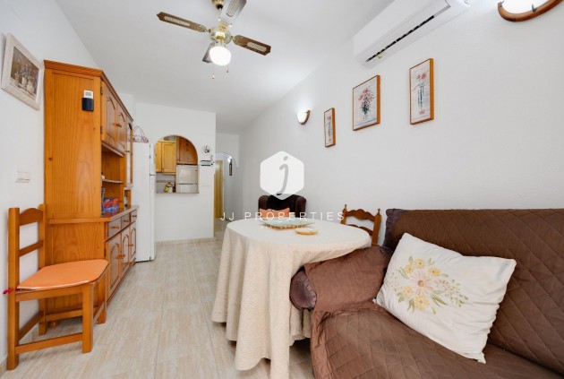 Aus zweiter Hand - Wohnung -
Torrevieja - Centro
