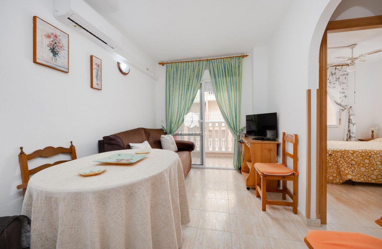 Aus zweiter Hand - Wohnung -
Torrevieja - Centro