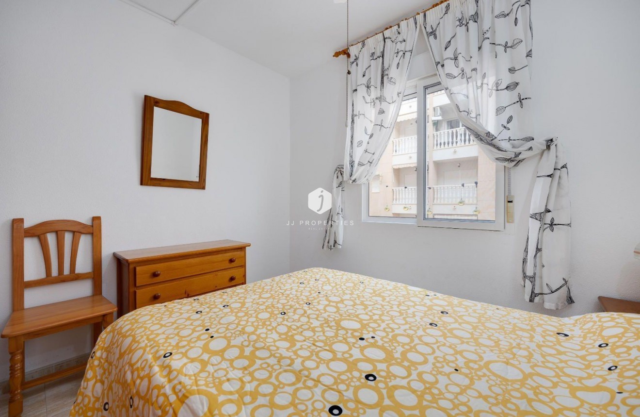 Aus zweiter Hand - Wohnung -
Torrevieja - Centro