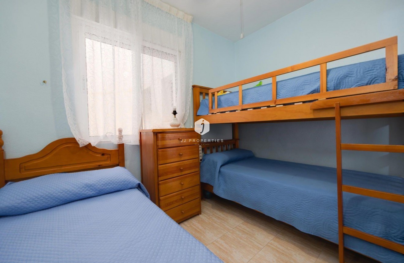 Aus zweiter Hand - Wohnung -
Torrevieja - Centro