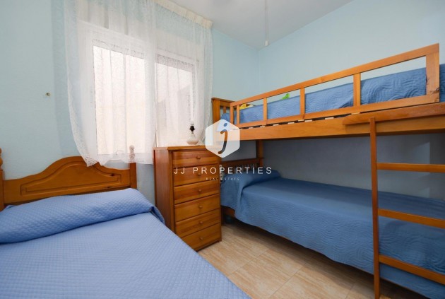Aus zweiter Hand - Wohnung -
Torrevieja - Centro