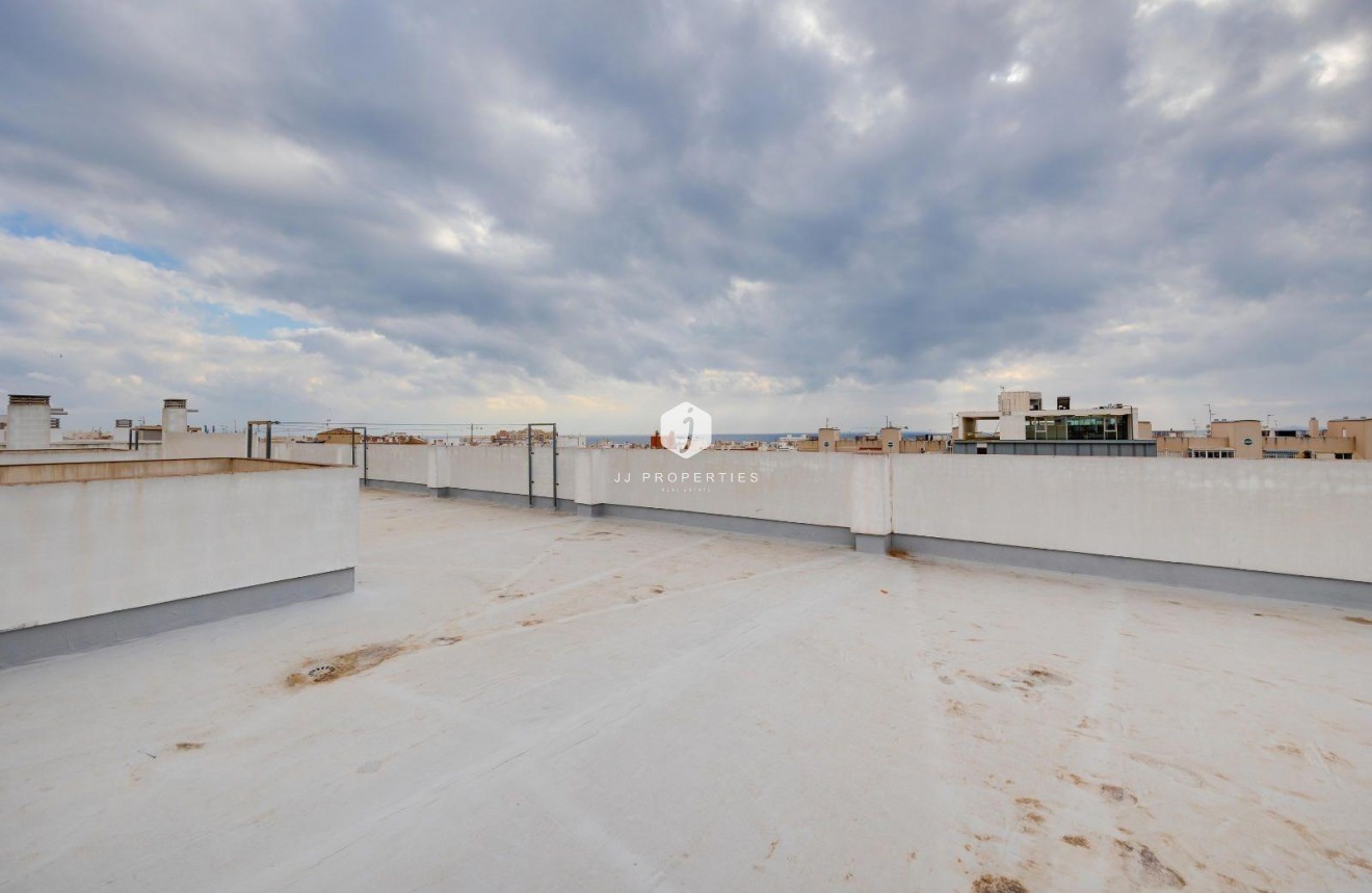 Aus zweiter Hand - Wohnung -
Torrevieja - Centro