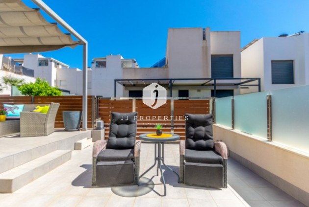 Resale - Villa -
Torrevieja - Costa Blanca