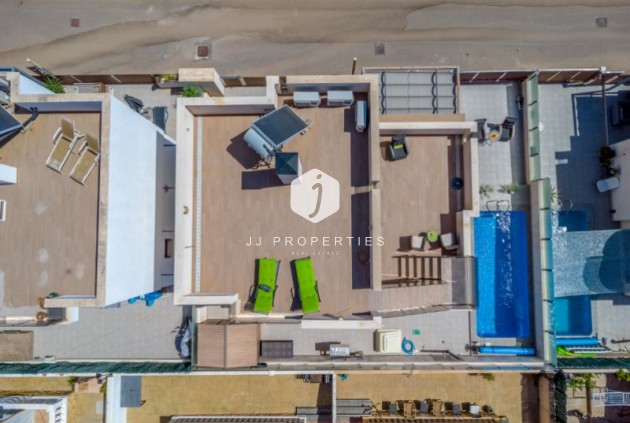 Resale - Villa -
Torrevieja - Costa Blanca