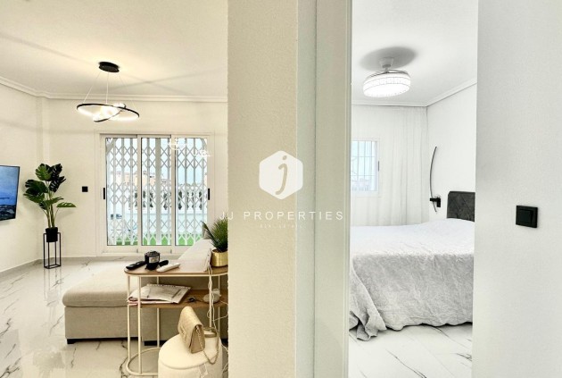 Segunda mano - Bungalow -
Orihuela Costa - Playa Flamenca Norte