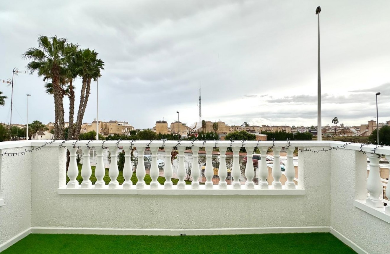 Segunda mano - Bungalow -
Orihuela Costa - Playa Flamenca Norte