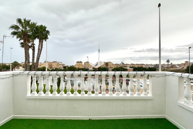 Segunda mano - Bungalow -
Orihuela Costa - Playa Flamenca Norte