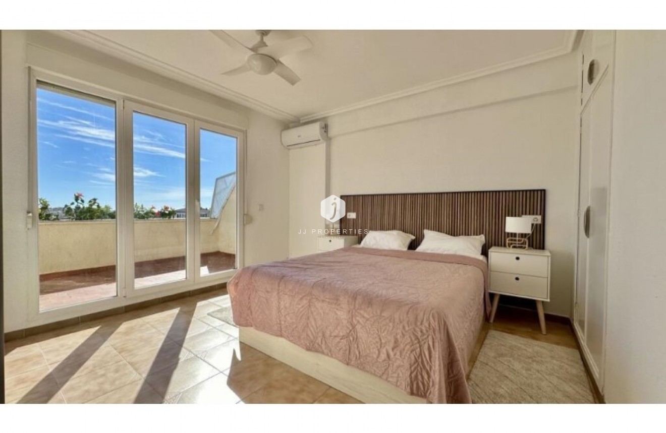 Segunda mano - Ático -
Torrevieja - Costa Blanca