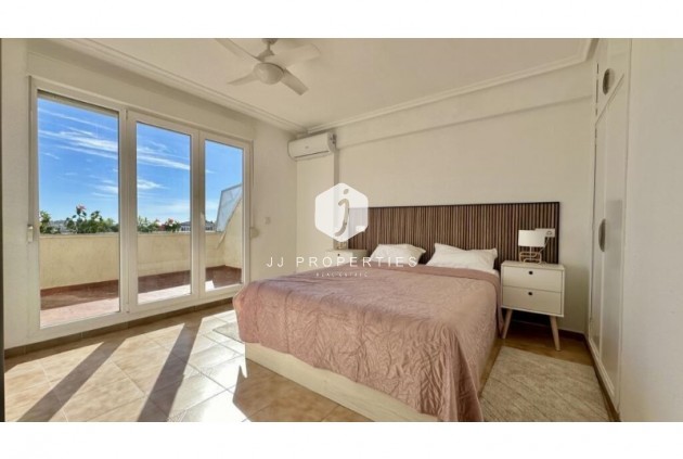 Segunda mano - Ático -
Torrevieja - Costa Blanca