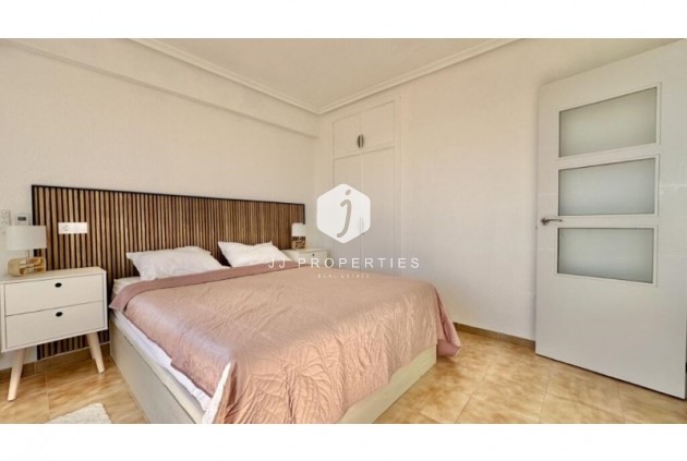 Segunda mano - Ático -
Torrevieja - Costa Blanca