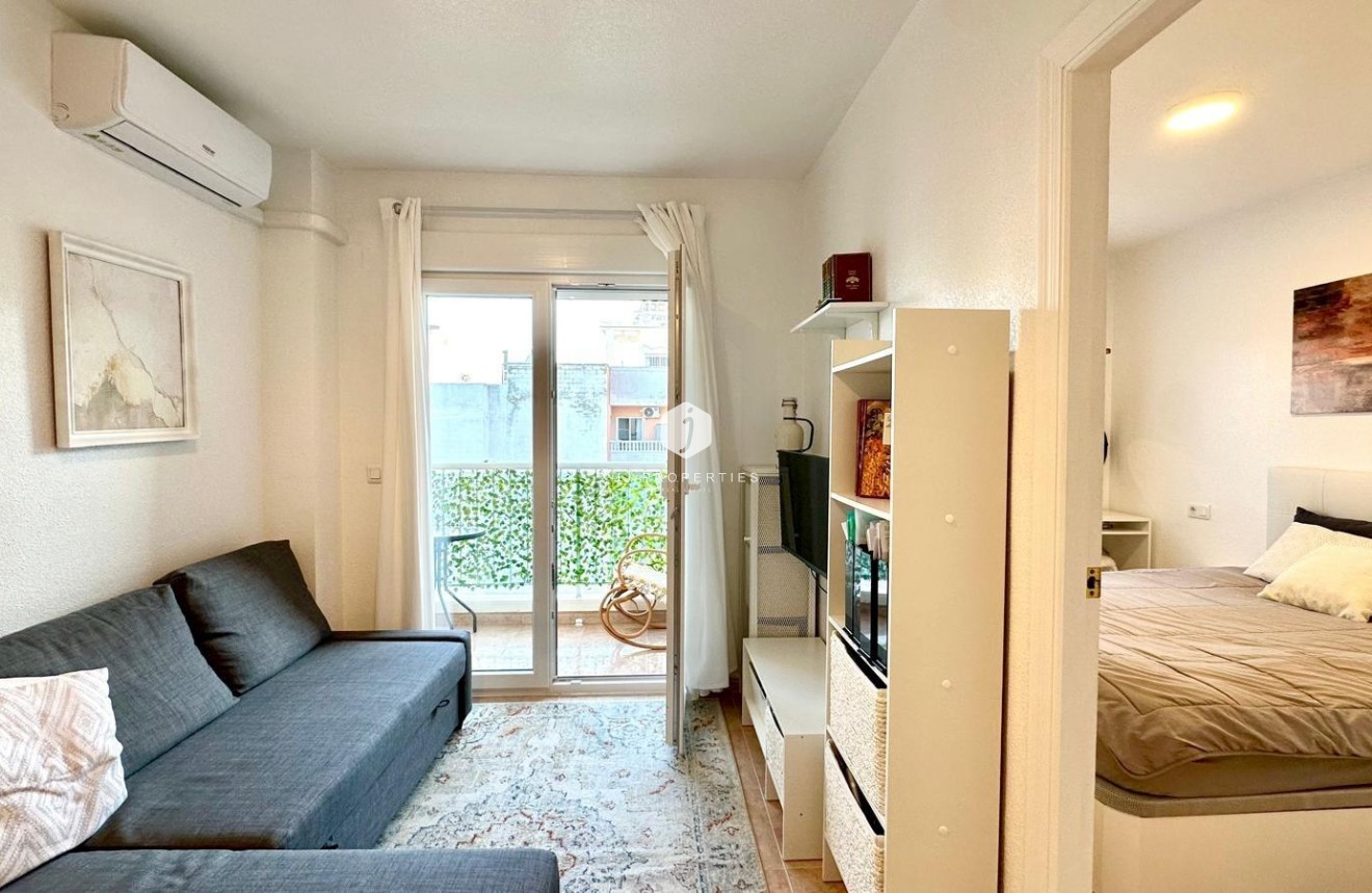 Resale - Penthouse -
Torrevieja - Centro