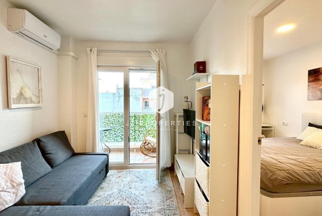 Resale - Penthouse -
Torrevieja - Centro