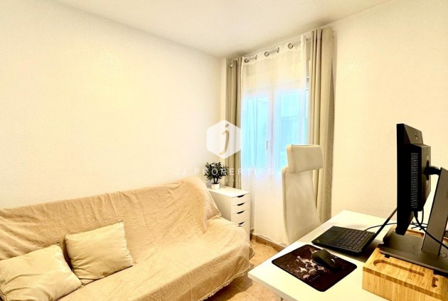 Resale - Penthouse -
Torrevieja - Centro