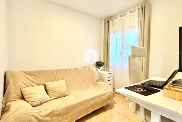 Resale - Penthouse -
Torrevieja - Centro