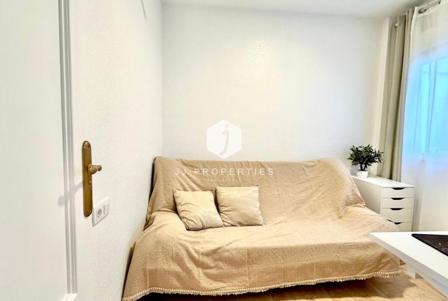 Resale - Penthouse -
Torrevieja - Centro