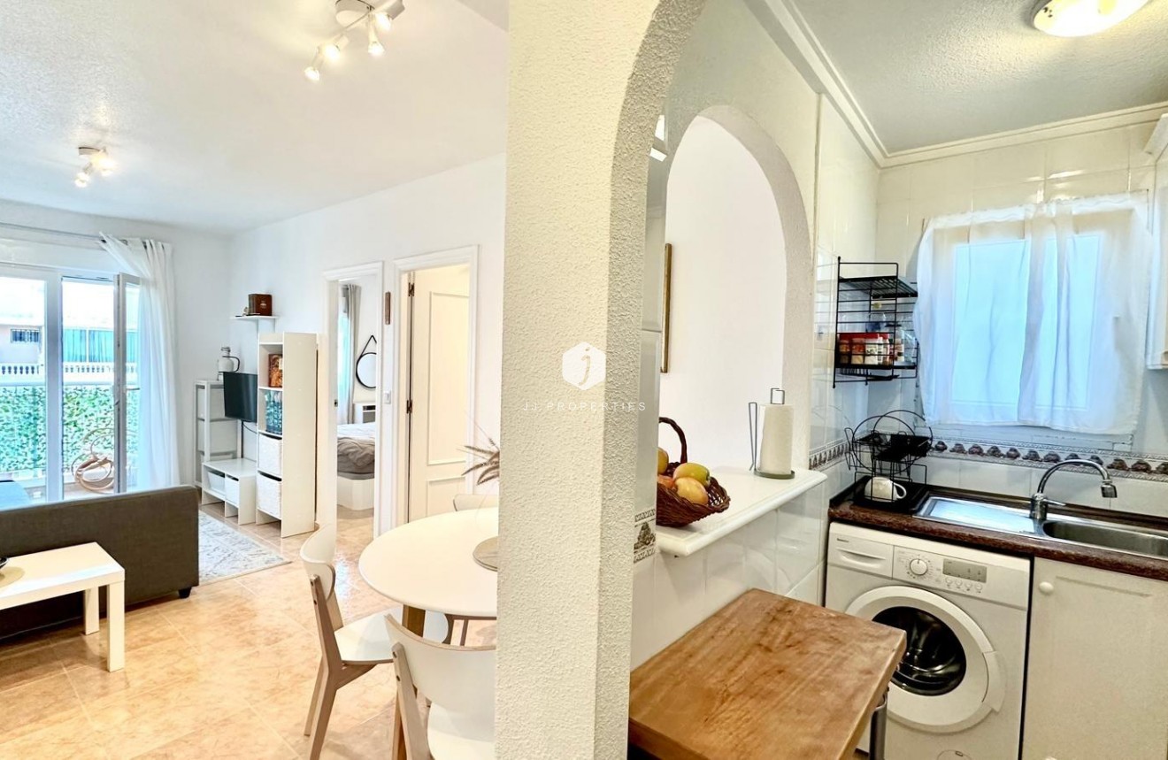 Resale - Penthouse -
Torrevieja - Centro