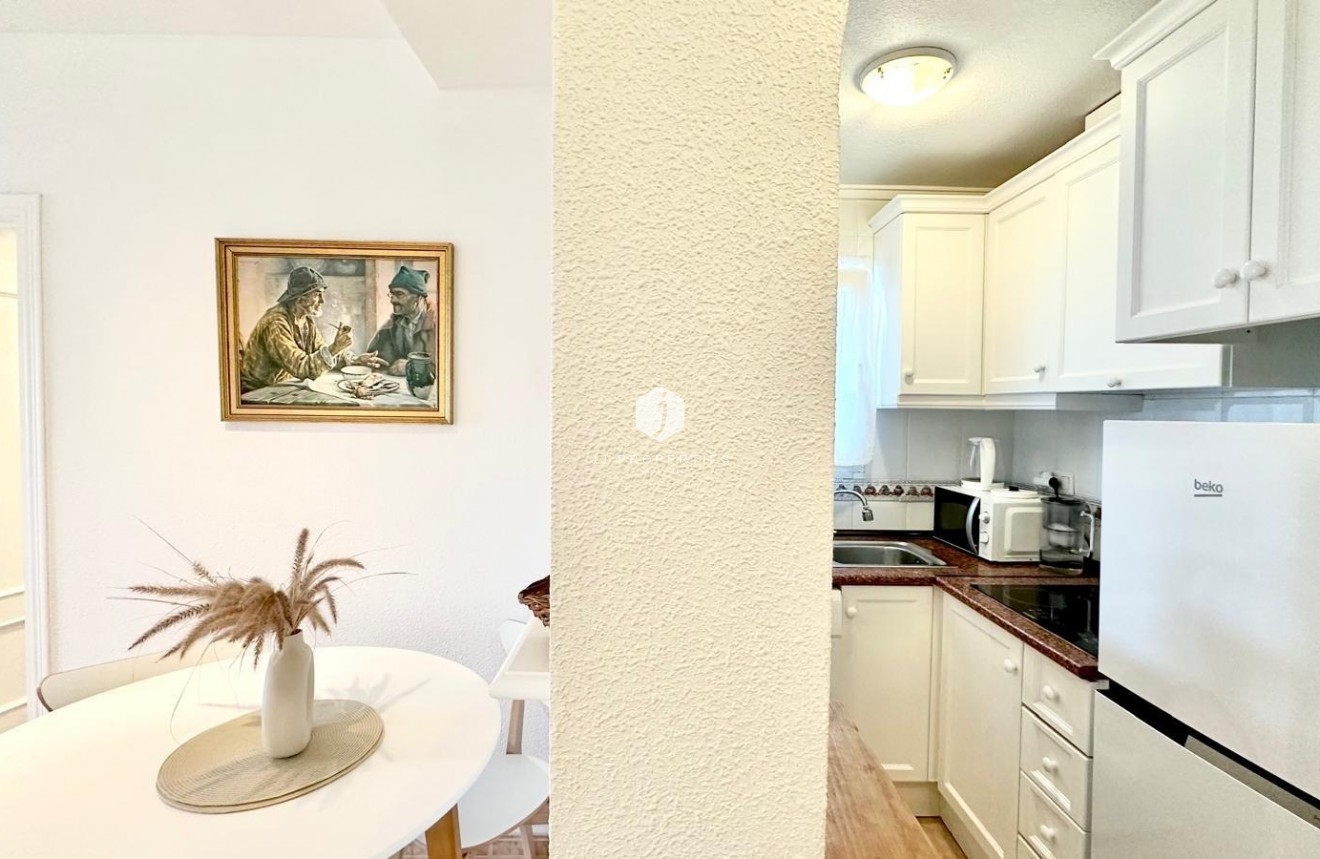 Resale - Penthouse -
Torrevieja - Centro