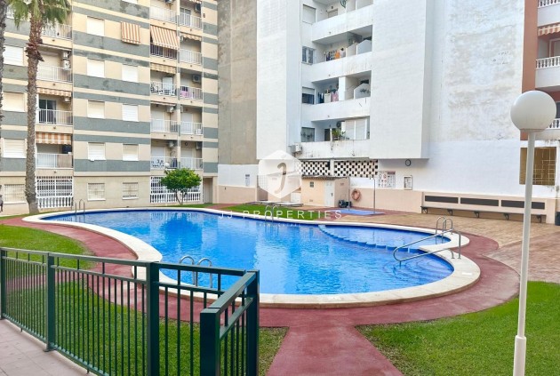 Resale - Penthouse -
Torrevieja - Centro