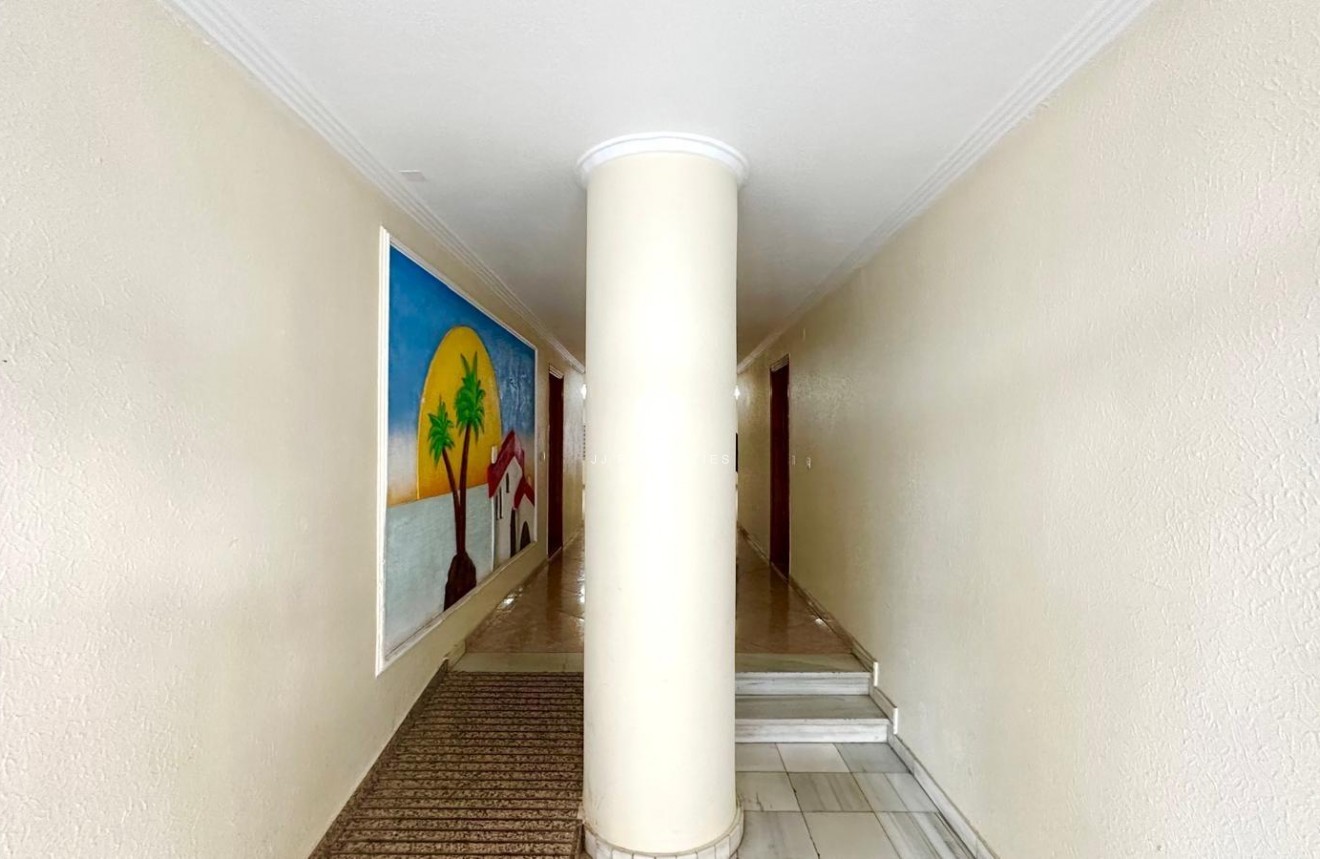 Resale - Penthouse -
Torrevieja - Centro