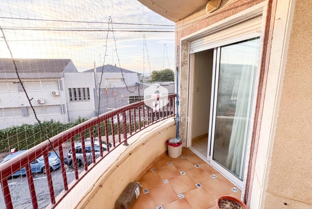 Segunda mano - Apartamento / piso -
Torrevieja - PARQUE DE LAS NACIONES