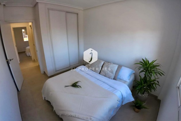 Segunda mano - Apartamento / piso -
Orihuela Costa - Lomas de Cabo Roig