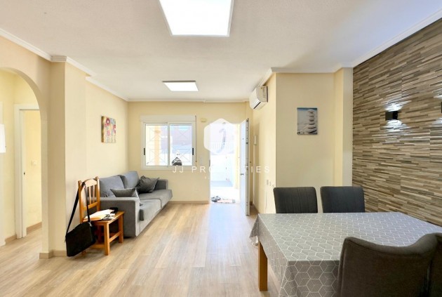 Segunda mano - Bungalow -
Torrevieja - Torreblanca