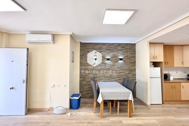 Segunda mano - Bungalow -
Torrevieja - Torreblanca