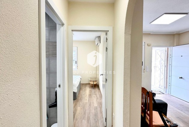 Segunda mano - Bungalow -
Torrevieja - Torreblanca