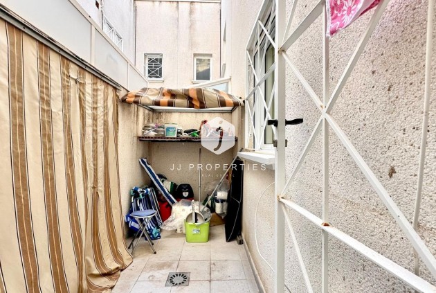 Segunda mano - Bungalow -
Torrevieja - Torreblanca