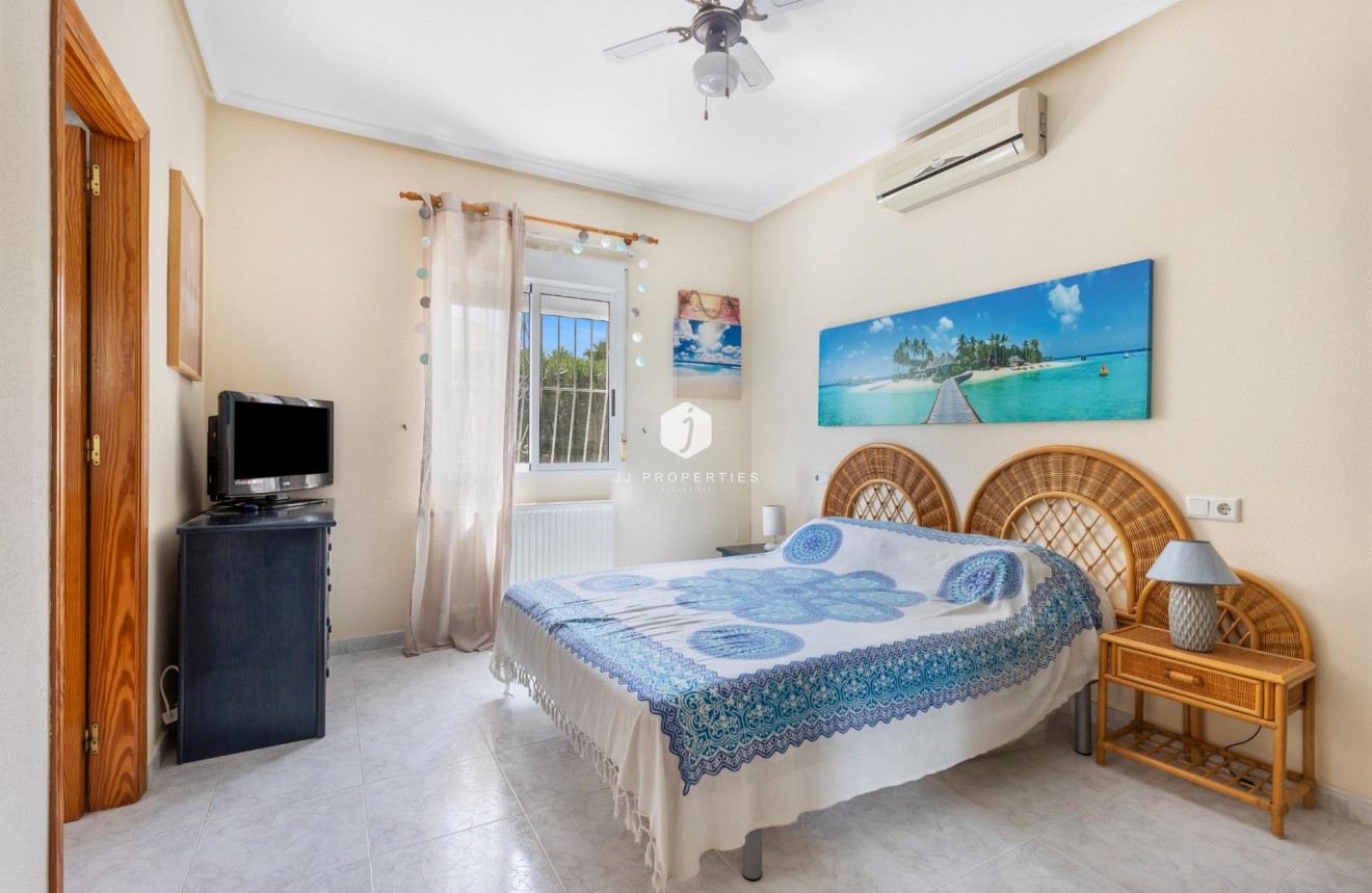 Segunda mano - Villa -
San Fulgencio - Urb. La Marina